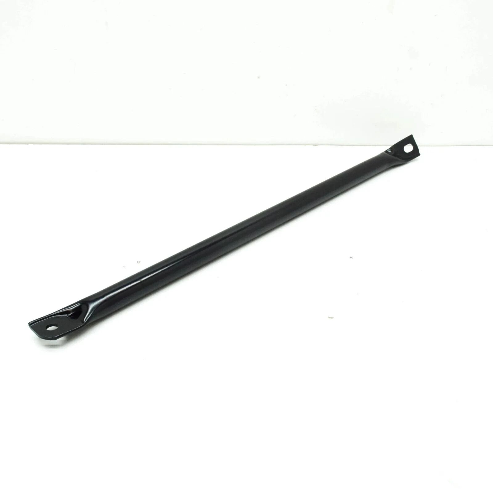 BMW F10 Front Right Panel Support Arm - GKL 340438 Bmw F01 P