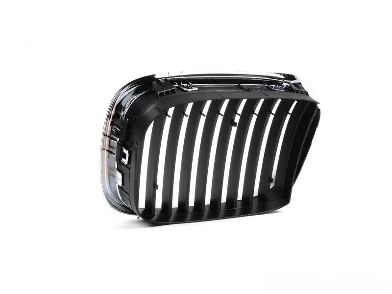 BMW 5 Series E39 Right Grille 2001 03 | ITHAL