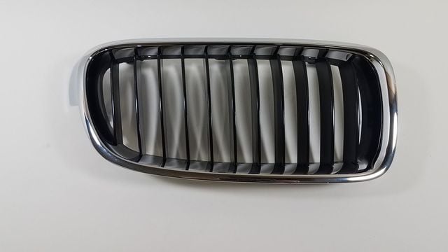 BMW 3 Series F30 Right Grille 2012-15 | IMPORT