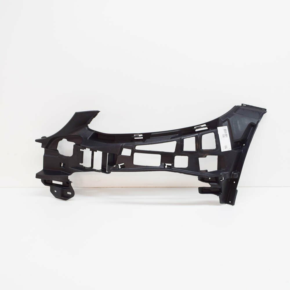 Mercedes C-Class W205 Front Left Bumper Bracket | ITHAL