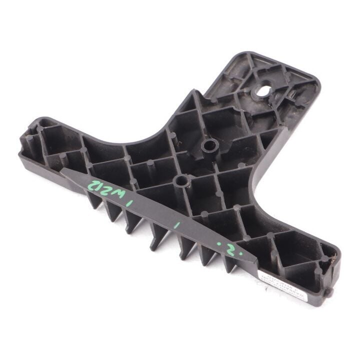 Mercedes E-Class W212 Grille Bracket 2009-12 | ITHAL