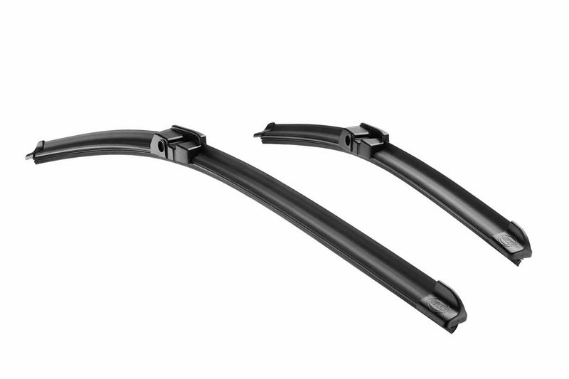BMW 7 Serisi F01 Silecek Süpürgesi Ön | HELLA 9XW 358 053-581