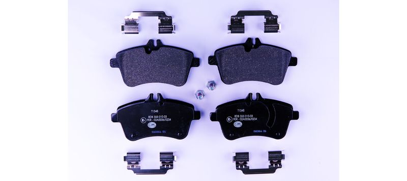 Mercedes A Serisi W169 Fren Balatası Arka | HELLA 8DB 355 010-331
