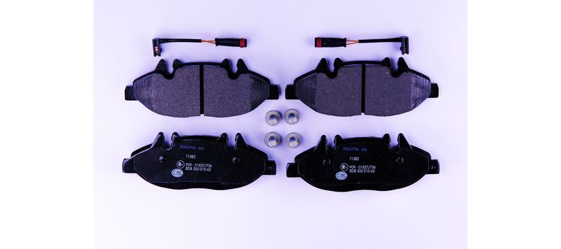 Mercedes Vito Serisi W639 Fren Balatası Arka | HELLA 8DB 355 010-651