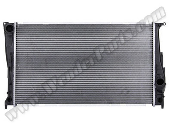 BMW X3 N20 N47 F25 Engine Water Radiator Manual Gearbox AC+ | WENDER BA17118623368