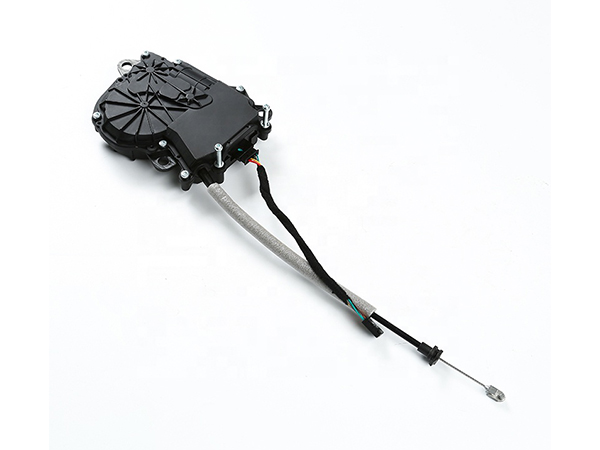 BMW X1 F48 Kapı Kilit Motoru (Aktuator) Otomatik Bagaj Kapağı | WENDER BA51247374006