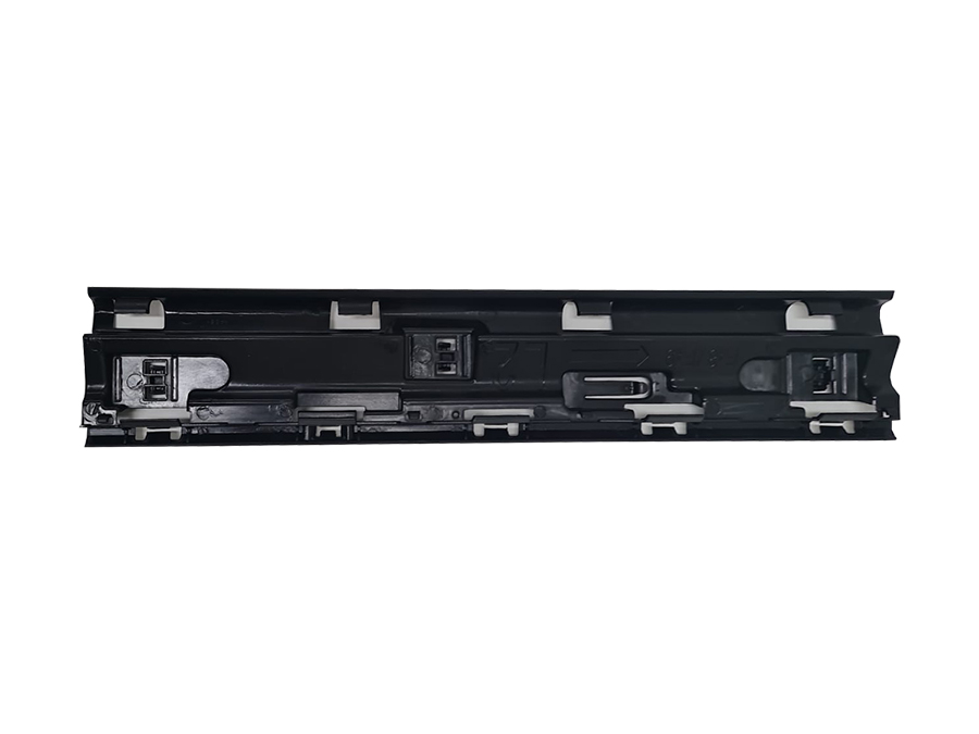 BMW X1 F48 Marşpiye Braketi Orta İç Sol | WENDER BA51777332331