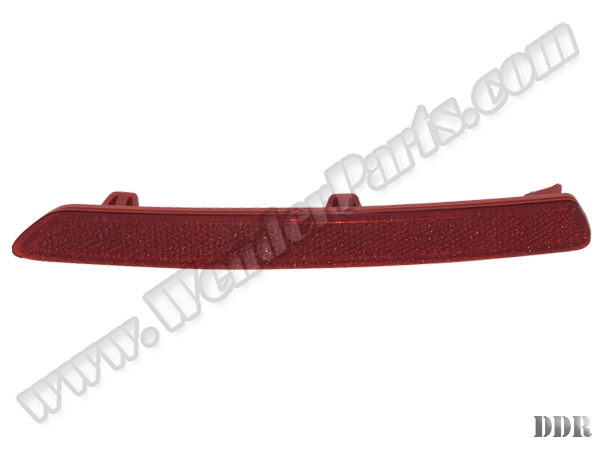 BMW 3 Serisi F30 2012-2018 Tampon Reflektörü Arka Sağ | WENDER BA63147400208