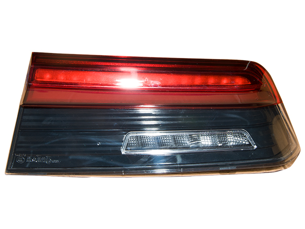 BMW 3 Serisi G20 2018- Komple Stop İç Sağ | WENDER BA63217955842