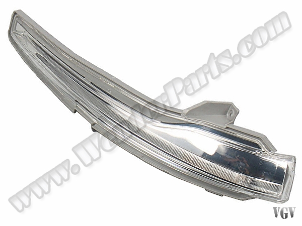 Mercedes C Series W205 2015-2020 Mirror Turn Signal Left (White) | WENDER MA0999060143