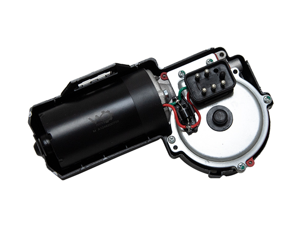 Mercedes W124 Wiper Engine Front | WENDER MA1248200708