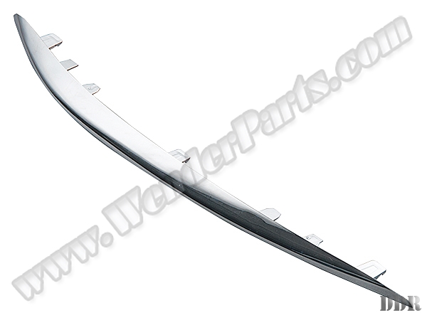 Mercedes C Series W205 2015-2020 Bumper Grille Chrome Trim Front Left Upper | WENDER MA2058850374